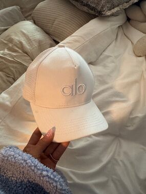 ALO Yoga white Trucker Hat